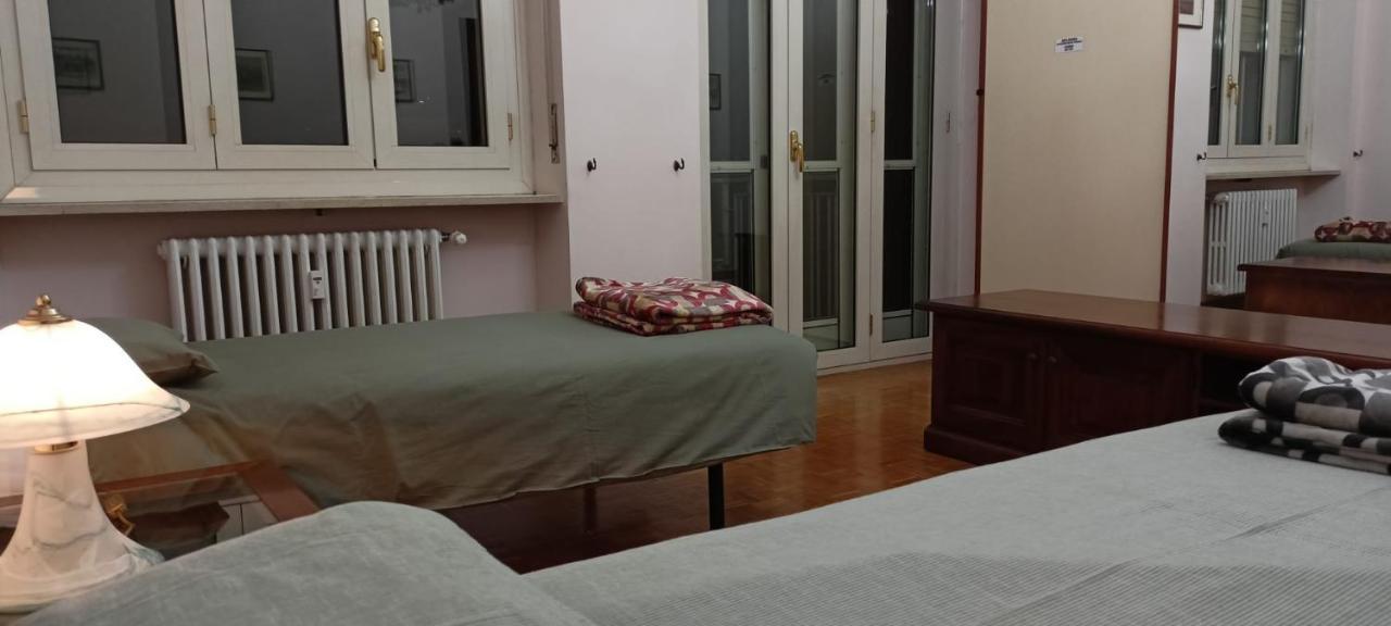 Casa Caty Apartment Pinerolo Ngoại thất bức ảnh